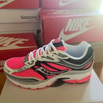 Saucony Omni 2 – Pink / Black / Silver